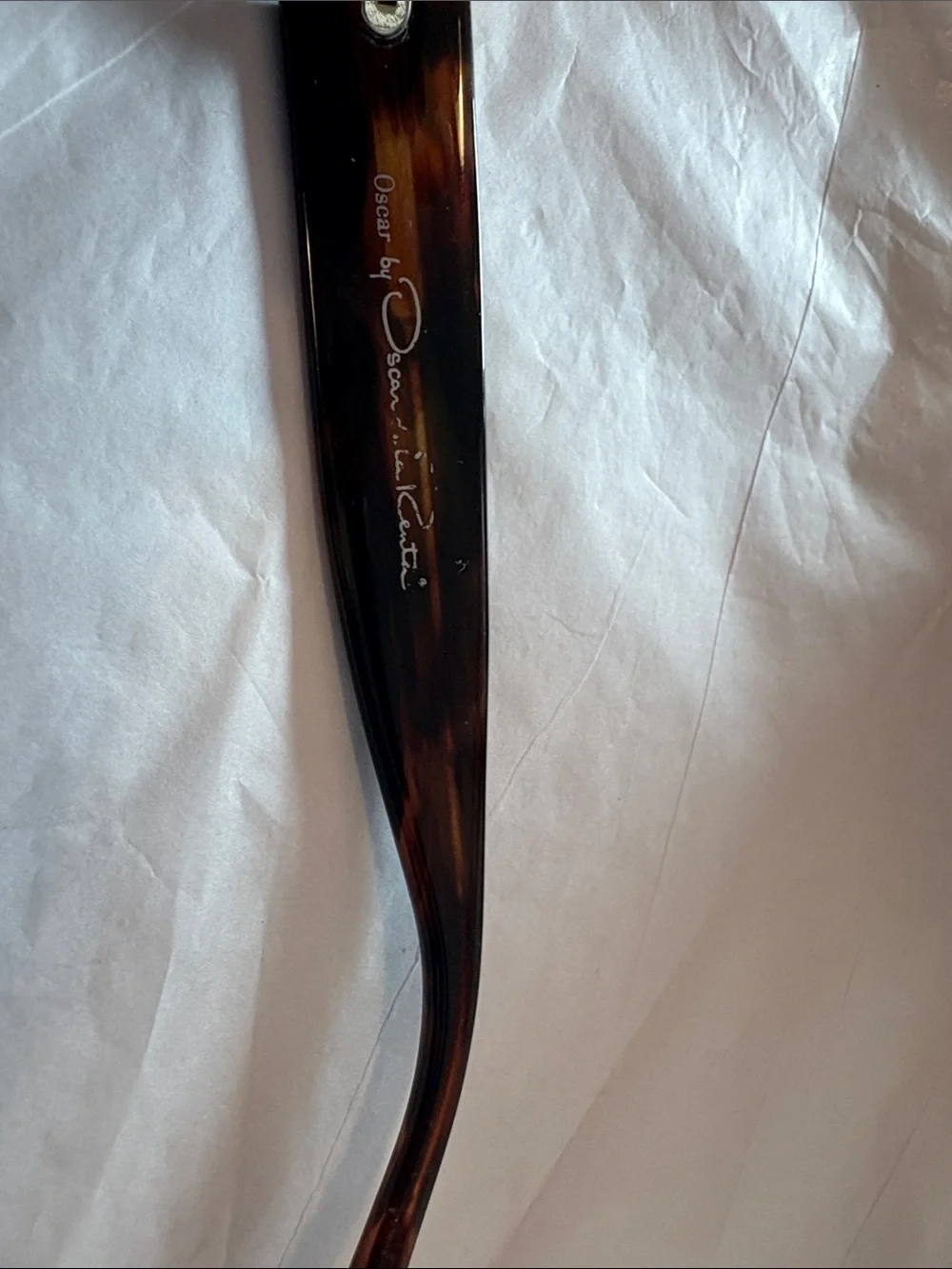 Oscar de la Renta Tortoiseshell Sunglasses with Dark Lenses